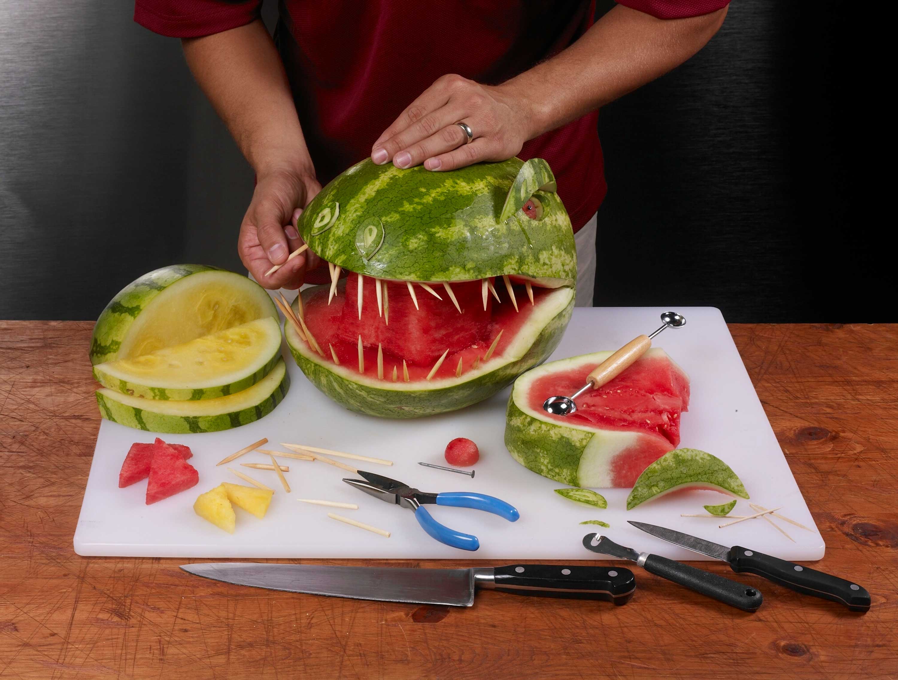 Dinosaur Cutting Board & Knife Set