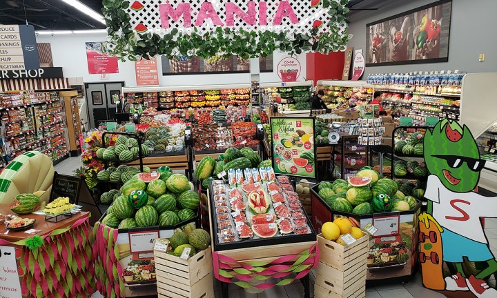 winner-classic - display in grocery store