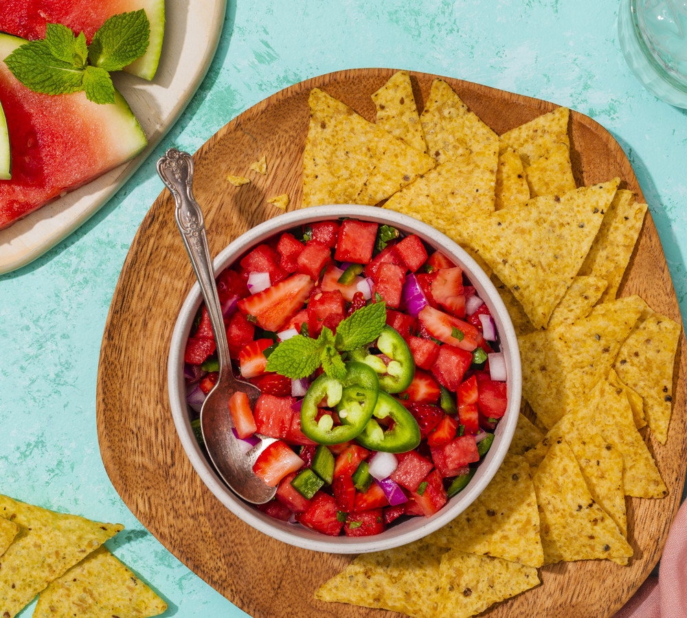 watermelon salsa with jalapenos and tortilla chips