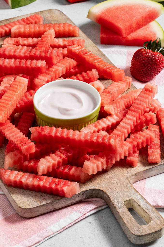 Watermelon cut into crinkle cut "fries" with dipping sauce